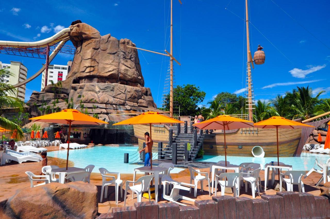 Villas Diroma Com Um Dia No Acqua Park, Splash E Slide Caldas Novas Exterior photo