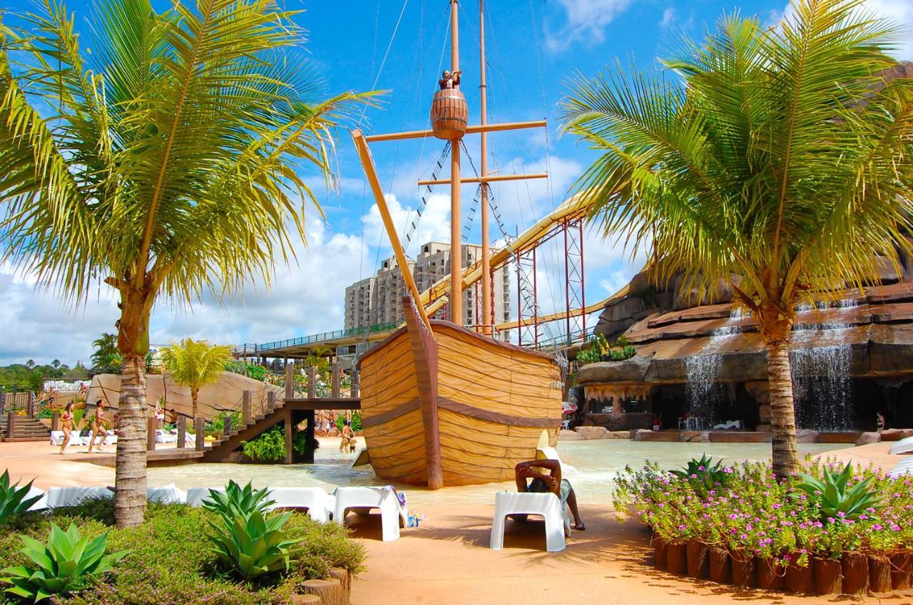 Villas Diroma Com Um Dia No Acqua Park, Splash E Slide Caldas Novas Exterior photo