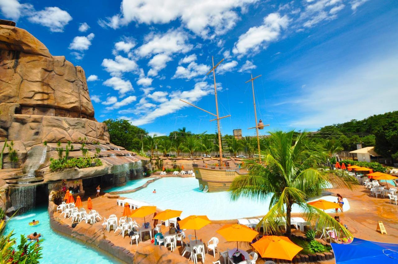 Villas Diroma Com Um Dia No Acqua Park, Splash E Slide Caldas Novas Exterior photo