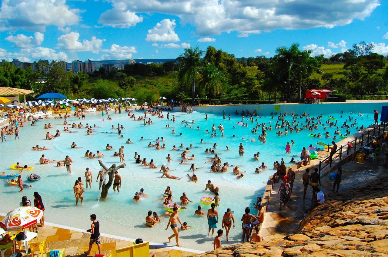 Villas Diroma Com Um Dia No Acqua Park, Splash E Slide Caldas Novas Exterior photo