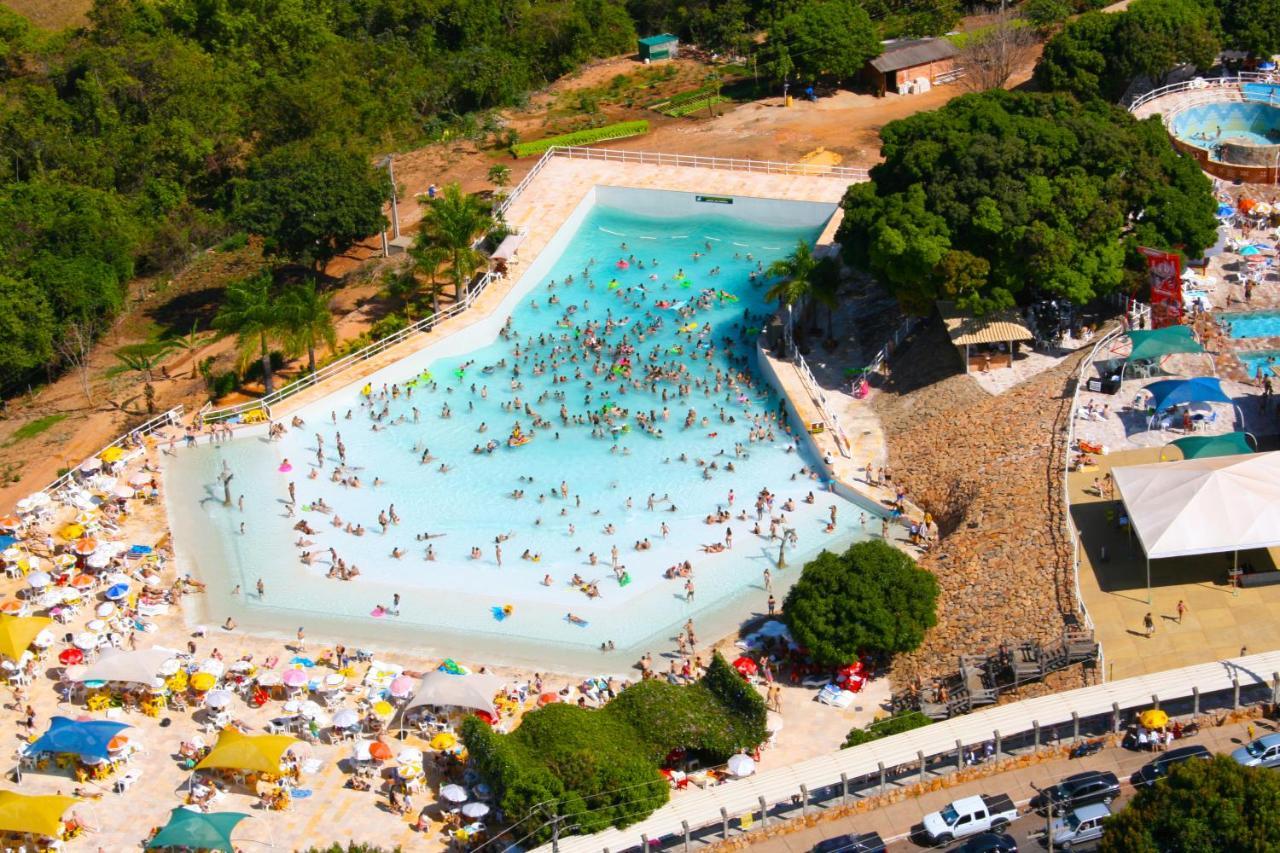 Villas Diroma Com Um Dia No Acqua Park, Splash E Slide Caldas Novas Exterior photo
